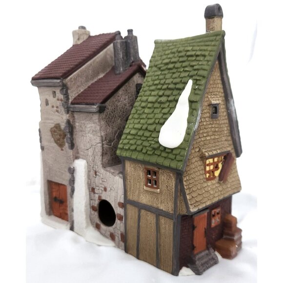 Dept 56 FAGIN'S HIDE-A-WAY Oliver Twist Dickens Christmas Village building 55522 - Picture 4 of 9